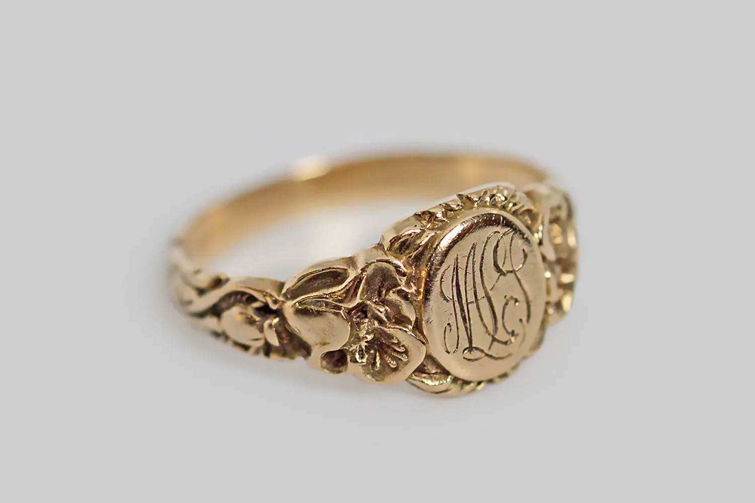 Art Nouveau Poppy Flowers Signet Ring