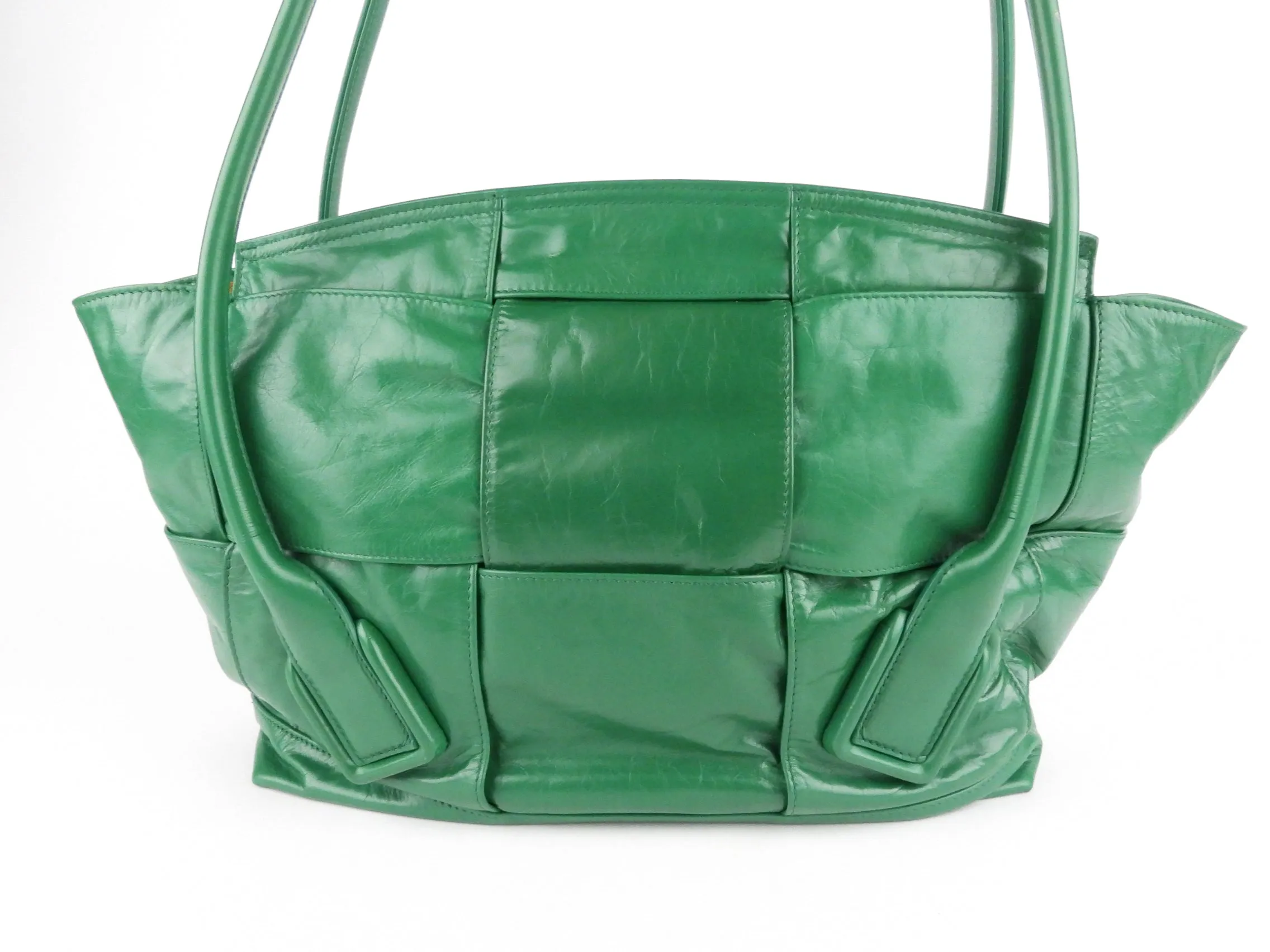 Bottega Veneta Green Maxi Intreccatio Glossed Leather Arco Slouch Tote