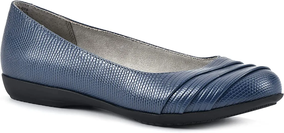 Cliffs By White Mountain Clara Navy Lizard Es-print Slip-On Ballet Flat