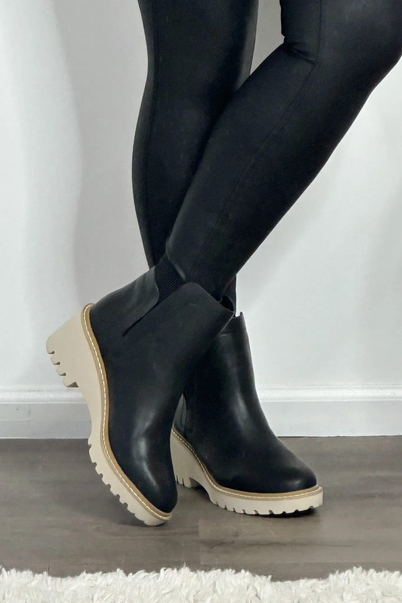 Corkys Basic Boot : Black