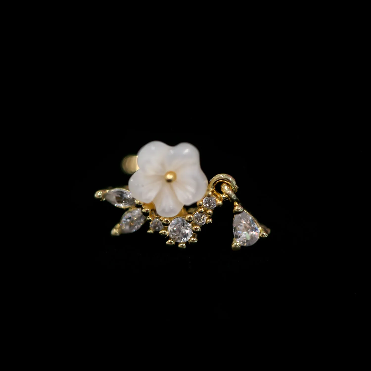 CZ PETITE FLEUR NOSE STUD