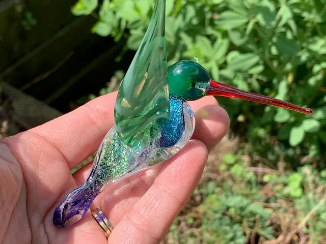 Dichroic Twist Glass Hummingbird with Infused Ash