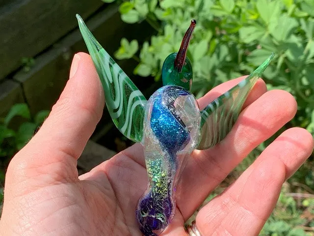 Dichroic Twist Glass Hummingbird with Infused Ash